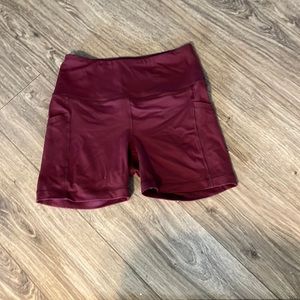 Athletic Biker Shorts with Pockets